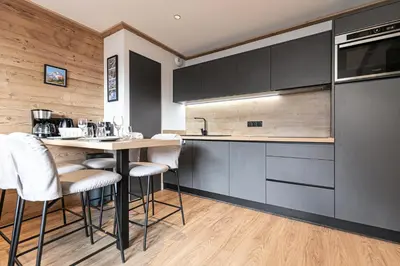 Cuisine ou kitchenette dans l'établissement Résidence Cokott - 2 Pièces pour 4 Personnes MAE-2603