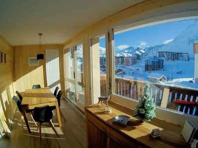 Vue générale sur la montagne ou vue sur la montagne depuis l'appartement