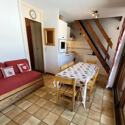 Résidence Belle - 2 Pièces pour 6 Personnes MAE-2303