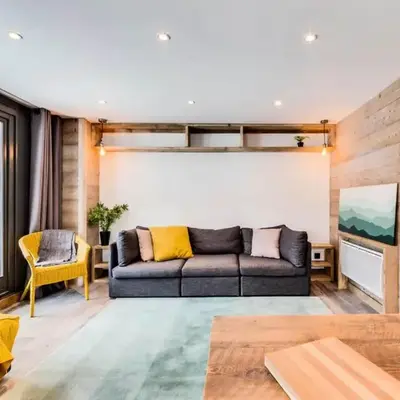 Résidence Val D'isere Village - Appartement entièrement rénové Aux pieds des pistes Parking couvert MAE-3083