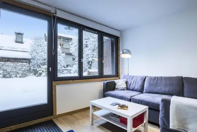 Coin salon dans l'établissement Chalet Val Village - Appartement lumineux Vieux Village MAE-3143