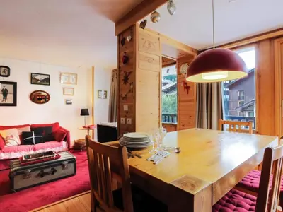 Coin salon dans l'établissement Résidence Val D'isere Village - Appartement confortable Au pieds des pistes Parking couvert MAE-3183