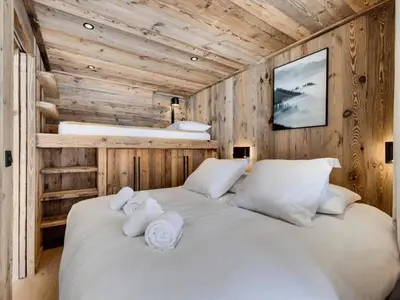 Un ou plusieurs lits dans un hébergement de l'établissement Résidence Val D'isere Village - Appartement entièrement rénové, au pied des pistes MAE-3353