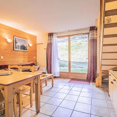 Résidence Les Flocons D'argent - Bel appartement au pied des pistes avec terrasse MAE-0713