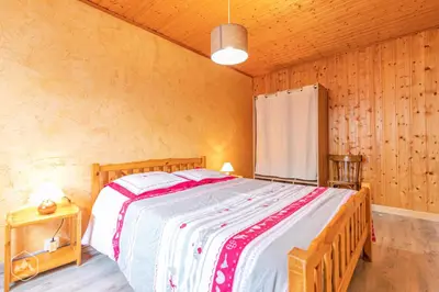 Un ou plusieurs lits dans un hébergement de l'établissement Résidence Arnaud Nicole - Appartement très spacieux au coeur du village MAE-0723