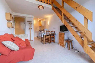 Coin salon dans l'établissement Résidence Setives - Appartement mezzanine sous les toits avec une belle vue sur les montagnes MAE-1073