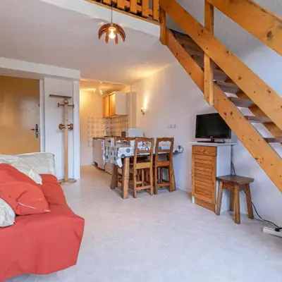 Résidence Setives - Appartement mezzanine sous les toits avec une belle vue sur les montagnes MAE-1073