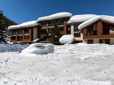 L'établissement Appartement chaleureux avec Wi-Fi et parking à Val-d'Isère - FR-1-694-429 en hiver