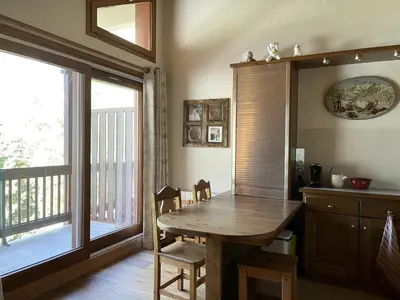 Plan de l'établissement Appartement cosy avec balcon au centre, capacité 4 pers. - FR-1-464-253