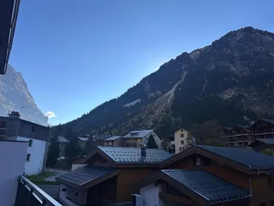 Vue générale sur la montagne ou vue sur la montagne depuis l'appartement
