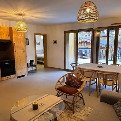 Bel appartement avec grande terrasse