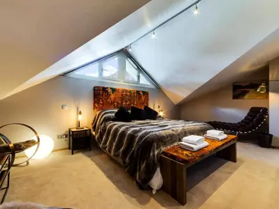 Un ou plusieurs lits dans un hébergement de l'établissement Résidence Solaise Plein Sud - Appartement duplex lumineux Proche des pistes et des commerces Hammam MAE-2853