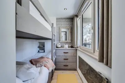 Un ou plusieurs lits dans un hébergement de l'établissement Résidence Val D'isere Village - Appartement entièrement rénové, au pied des pistes MAE-3153