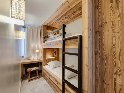Un ou plusieurs lits dans un hébergement de l'établissement Résidence Coeur De Val - Appartement entièrement rénové Vieux Village MAE-3243