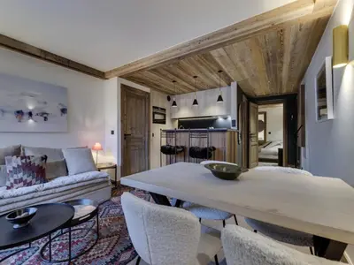Coin salon dans l'établissement Résidence Coeur De Val - Appartement entièrement rénové Vieux Village MAE-3243