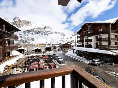 Vue générale sur la montagne ou vue sur la montagne depuis l'appartement
