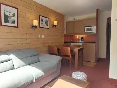 Plan de l'établissement Studio confortable, ski aux pieds, balcon sud, 4 personnes - FR-1-346-586