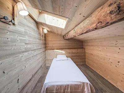 Un ou plusieurs lits dans un hébergement de l'établissement Chalet Chalet La Bergerie by Interhome