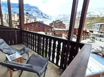 Vue générale sur la montagne ou vue sur la montagne depuis l'appartement