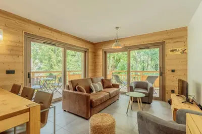 Coin salon dans l'établissement Combe –Spacieux appartement 4/6 personnes avec grand balcon