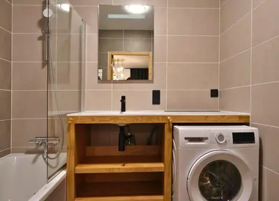 Salle de bains dans l'établissement Blanchets, Terrasse et confort 4 étoiles