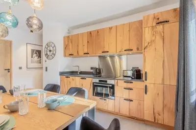 Cuisine ou kitchenette dans l'établissement Blanchets, Terrasse et confort 4 étoiles