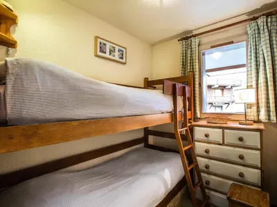 Un ou plusieurs lits dans un hébergement de l'établissement Résidence Rond Point Des Pistes - Appartement confortable Ski aux pieds Balcon MAE-3173
