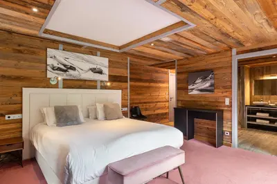Un ou plusieurs lits dans un hébergement de l'établissement Black Diamond - Chalet Charlie