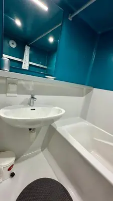 Salle de bains dans l'établissement Le Cocon Savoyard - Ménage inclus - Arc 2000 - Ski IN-OUT - Conciergerie du Varet