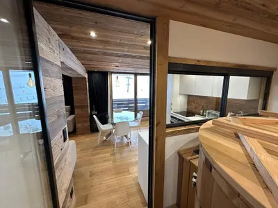 Cuisine ou kitchenette dans l'établissement Appartement cosy-spa wellness sur les pistes