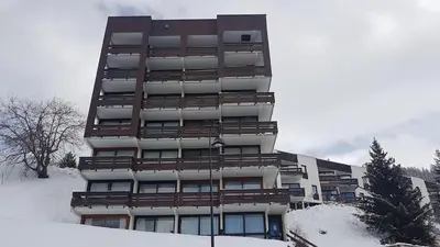 L'établissement Paradiski proche des pistes plan peisey en hiver