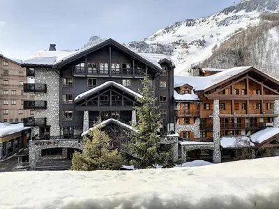 Vue générale sur la montagne ou vue sur la montagne depuis l'appartement