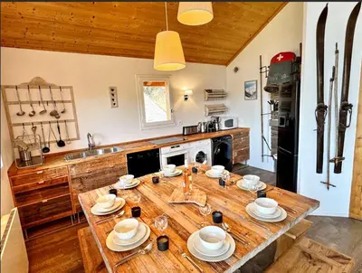 Cuisine ou kitchenette dans l'établissement L'ours Et L'ange