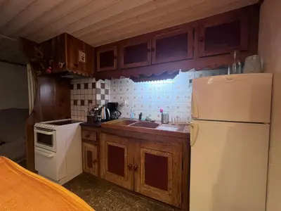 Plan de l'établissement Appartement atypique, accès télécabine à pied, wifi offert - FR-1-508-312