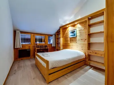 Un ou plusieurs lits dans un hébergement de l'établissement Résidence Val D'isere Village - Appartement confortable Ski aux pieds Parking couvert MAE-2843
