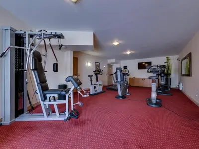 Salle ou équipements de sports de l'établissement Arc 1950 - Apt 2 Chambres, Skis aux Pieds, 4 Adultes + 2 Enfants - FR-1-686-59