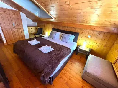 Un ou plusieurs lits dans un hébergement de l'établissement Artemisia - 4 bed apartment stunning views