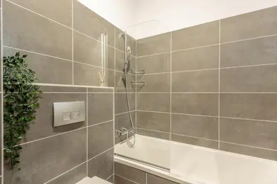 Salle de bains dans l'établissement Bellecôte – superbe appartement chaleureux vue montagne