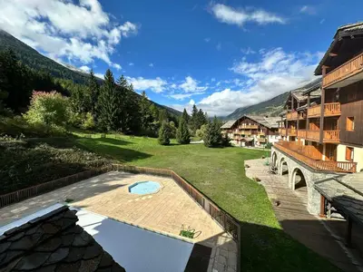 Vue générale sur la montagne ou vue sur la montagne depuis l'appartement