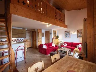 Coin salon dans l'établissement Duplex aux Arcs 1800, 3 chambres, skis aux pieds - FR-1-352-106