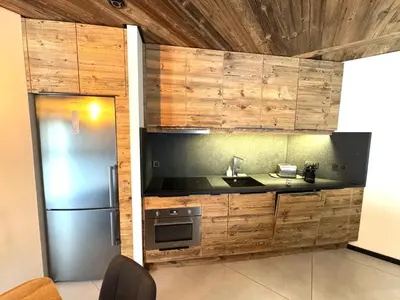 Cuisine ou kitchenette dans l'établissement Bright 3 Bed Apartment - Arc 1950 - Auberge Jerome