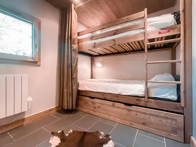 Un ou plusieurs lits dans un hébergement de l'établissement Appartement calme 2 pièces, 6 personnes, garage, Val d'Isère - FR-1-411-992