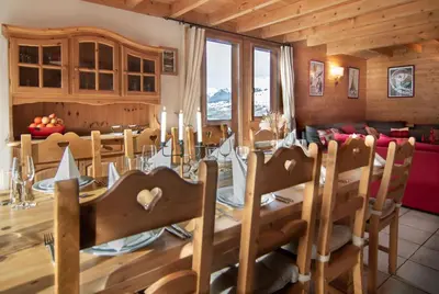 Coin salon dans l'établissement Chalet Les Mélèzes Sud