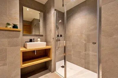 Salle de bains dans l'établissement Carina - Superbe appartement à 5 min des télécabines