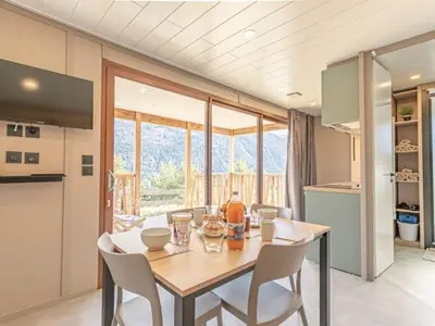 Plan de l'établissement Chalet confortable 4 pers, vue montagne, terrasse - FR-1-840-55