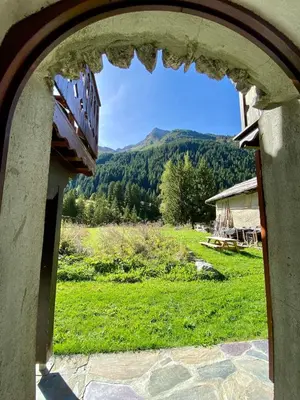 Vue générale sur la montagne ou vue sur la montagne depuis l'appartement