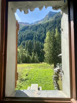 Vue générale sur la montagne ou vue sur la montagne depuis l'appartement