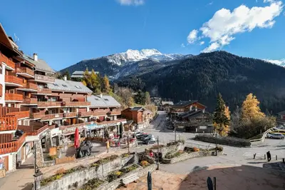 Vue générale sur la montagne ou vue sur la montagne depuis l'appartement