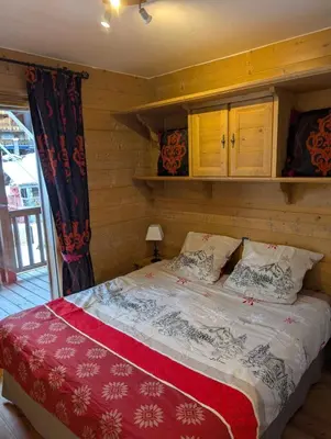 Un ou plusieurs lits dans un hébergement de l'établissement Duplex tout confort pied des pistes