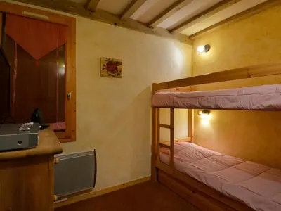 Un ou plusieurs lits dans un hébergement de l'établissement Appartement confortable 2 pièces pour 4 pers, proche station - FR-1-181-2866